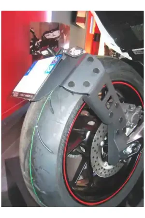 Portamatriculas desplazado Access Design | Yamaha MT-09 2013-2016 No Te Lo Pierdas