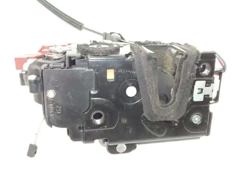 CERRADURA PUERTA TRASERA IZQUIERDA 6Y0839015A Lujoso