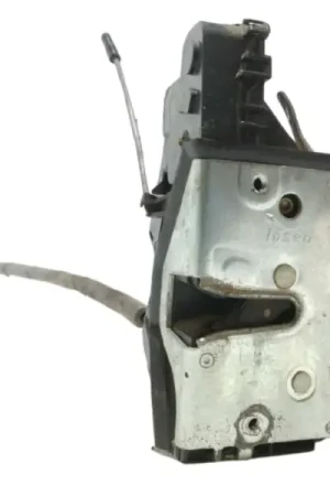 CERRADURA PUERTA DELANTERA DERECHA 51217011308 Ordena Ya