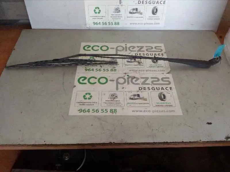 BRAZO LIMPIA DELANTERO DERECHO Ordena Ya