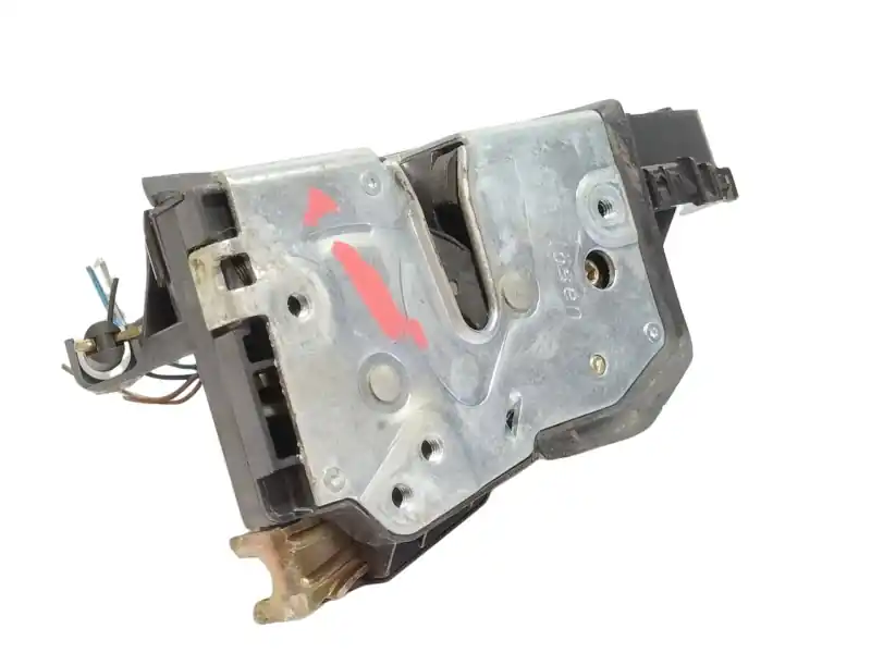 Precio De Oferta CERRADURA PUERTA DELANTERA DERECHA 51217011244