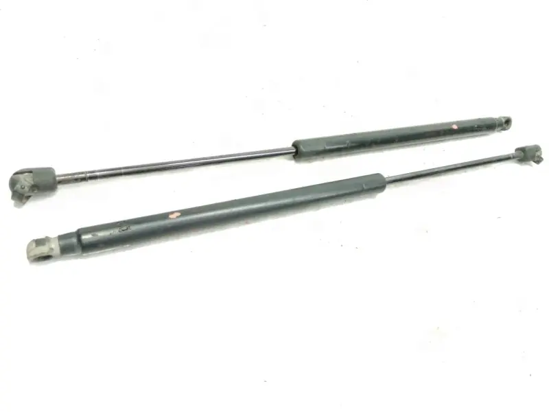 AMORTIGUADORES MALETERO / PORTON 817701C001 8427RJ0370N Stock Limitado