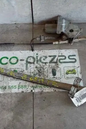 ELEVALUNAS DELANTERO IZQUIERDO 0130821667068 0130821667068 Última Versión