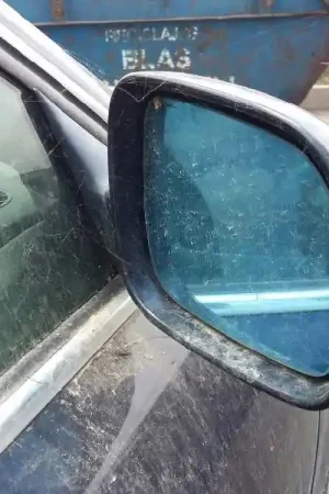 RETROVISOR DERECHO Ordenar Ahora Mismo