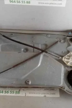 ELEVALUNAS DELANTERO DERECHO Garantía Incluida