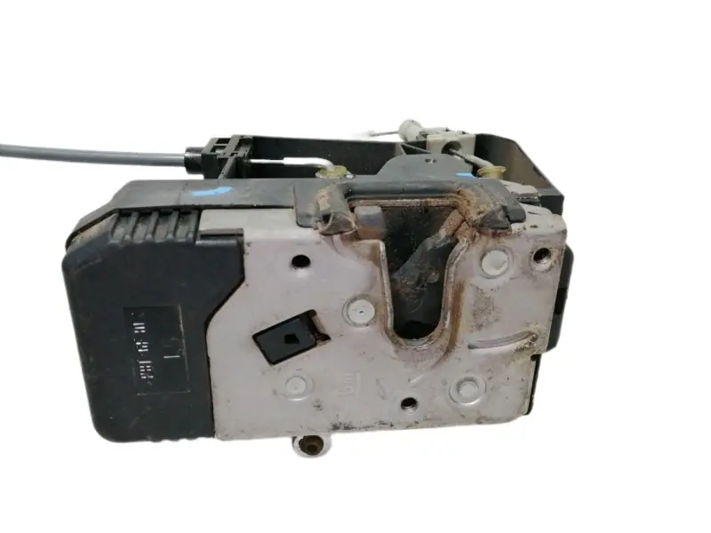 Descuento CERRADURA PUERTA DELANTERA IZQUIERDA 24444015