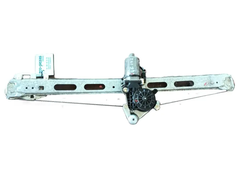 ELEVALUNAS DELANTERO DERECHO A1687201246 191744XX Súper Precio