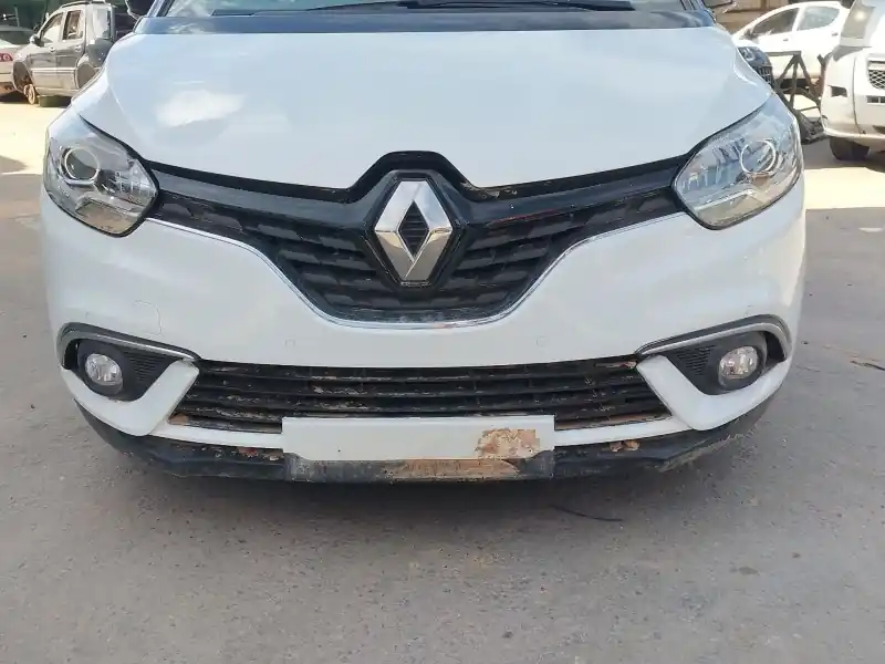 Envío Inmediato PARAGOLPES DELANTERO 620222741R