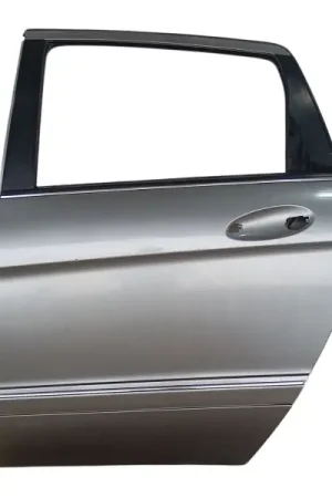 Oferta Especial PUERTA TRASERA IZQUIERDA A1697301305
