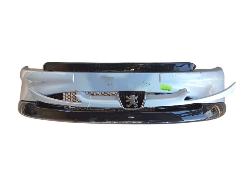 Oferta Especial PARAGOLPES DELANTERO 7401N2