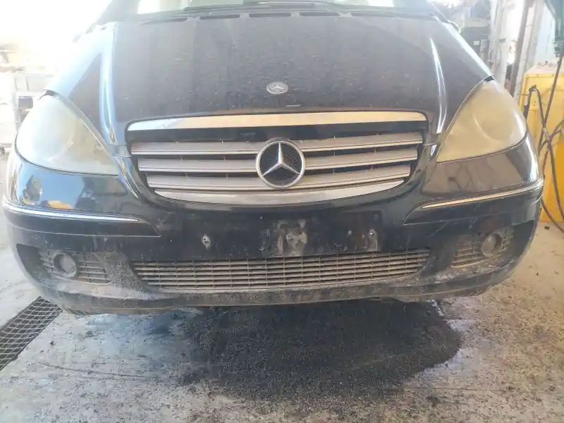 De Moda PARAGOLPES DELANTERO A1698800040