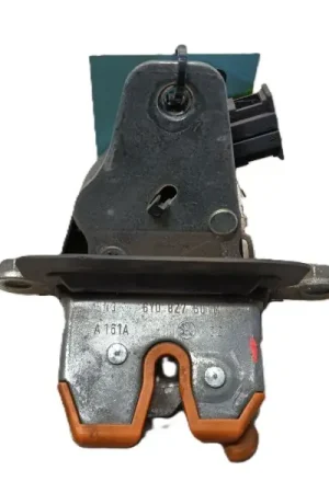 CERRADURA MALETERO / PORTON 6Y0827501M209 Auténtico