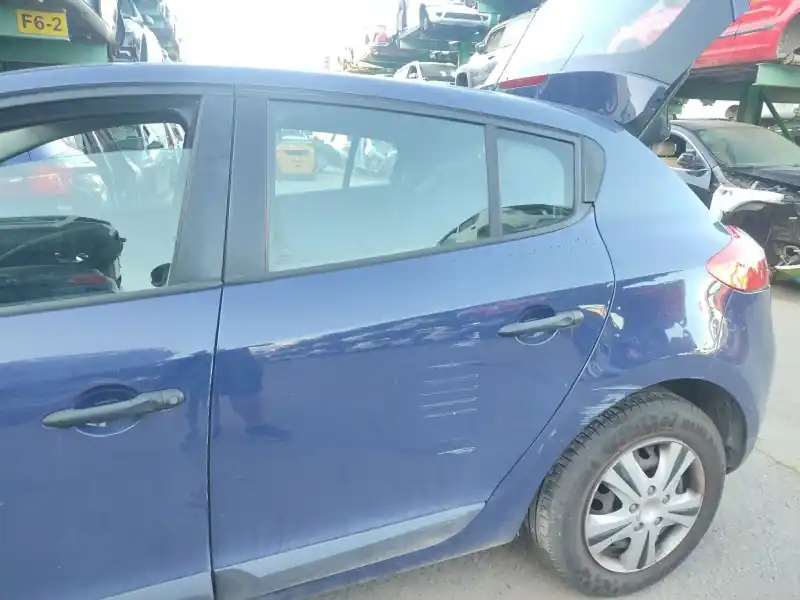 Económico PUERTA TRASERA IZQUIERDA
