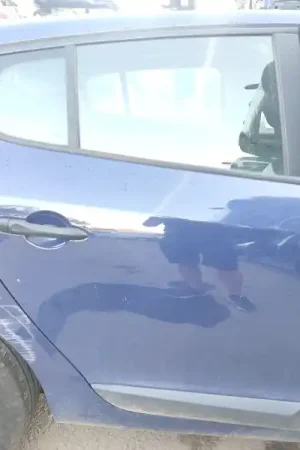 PUERTA TRASERA DERECHA Premium