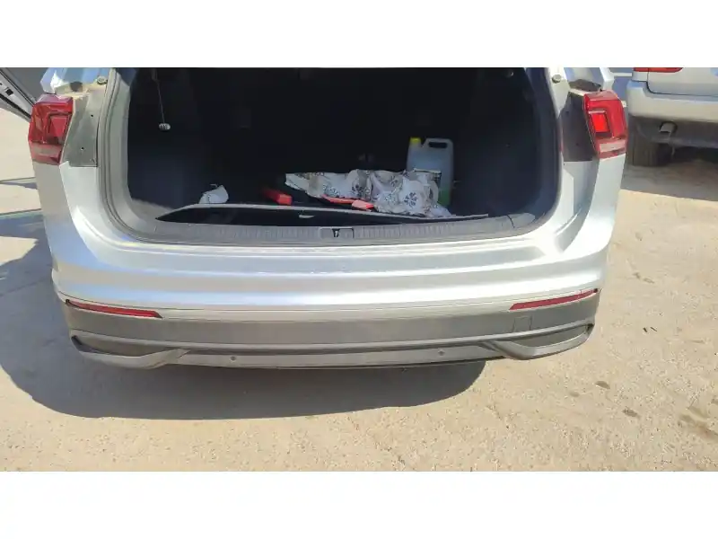 Precio Rebajado PARAGOLPES TRASERO 5NA807421GRU