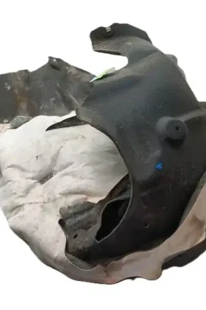 Descuento PASO DE RUEDA DELANTERO DERECHO 2469511 LJ8B1634AC