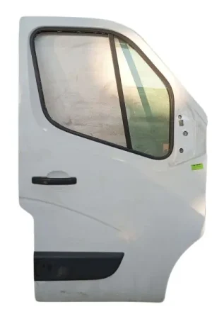 PUERTA DELANTERA DERECHA 801001682R Económico