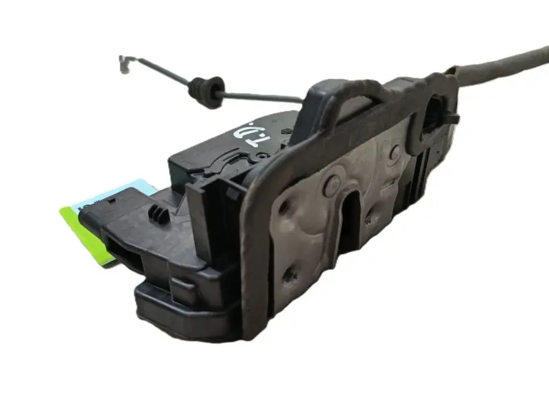 Precio De Oferta CERRADURA PUERTA TRASERA DERECHA A0997303301 A177003299