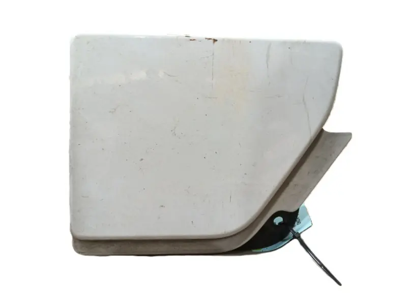 TAPA EXTERIOR COMBUSTIBLE 765M63121R 768J61486R Nuevo Modelo