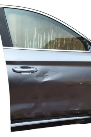 PUERTA DELANTERA DERECHA De Moda