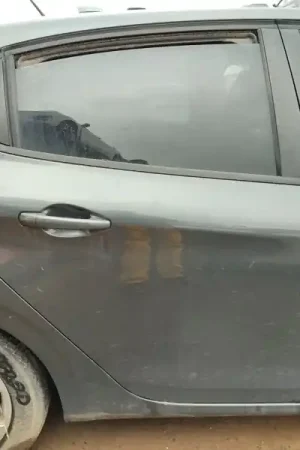 PUERTA TRASERA DERECHA Envío Exprés
