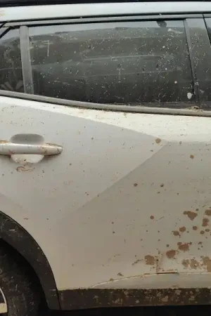 PUERTA TRASERA DERECHA 9831048080 Envío Gratis
