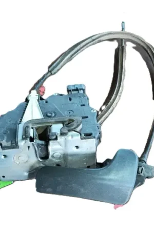 Promoción Exclusiva CERRADURA PUERTA DELANTERA DERECHA 1350147080 977713100