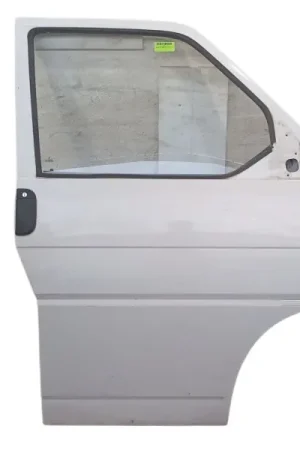 PUERTA DELANTERA DERECHA 7D0831056C Mayoreo