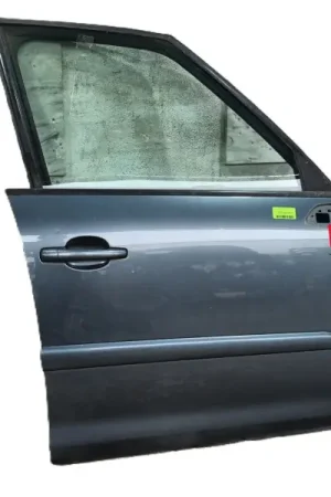 PUERTA DELANTERA DERECHA 9004Y0 Mejor Calidad