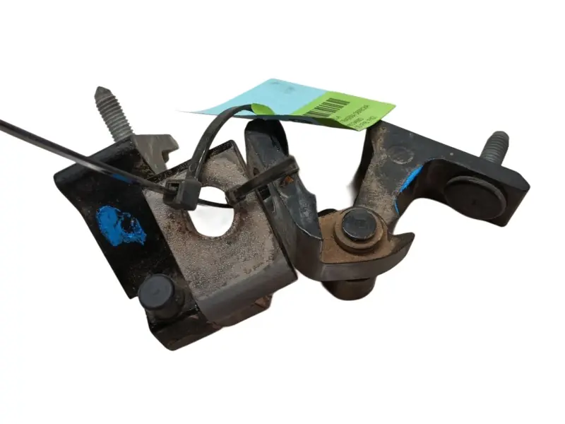 Precio Reducido BISAGRA PUERTA TRASERA DERECHA 8X4833408D 8W0831404D