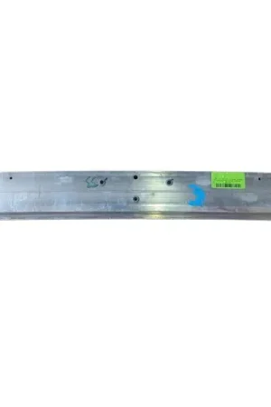 Imprescindible (Must-Have) REFUERZO PARAGOLPES DELANTERO 9817490880