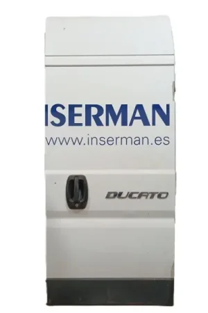 PUERTA TRASERA DERECHA 53308004 A Buen Precio