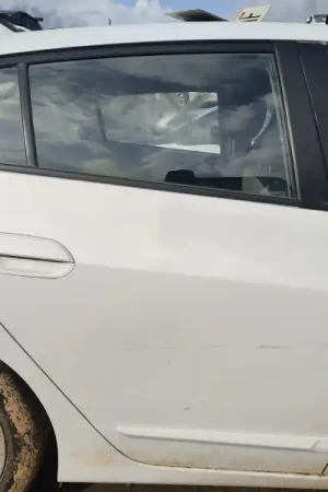 PUERTA TRASERA DERECHA Venta Final