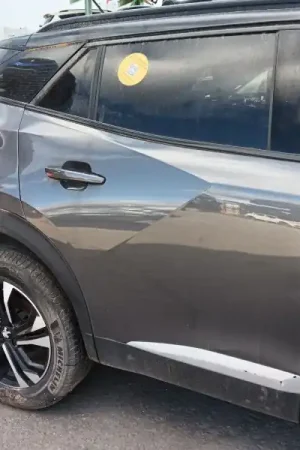 PUERTA TRASERA DERECHA 9831048080 Gran Oferta