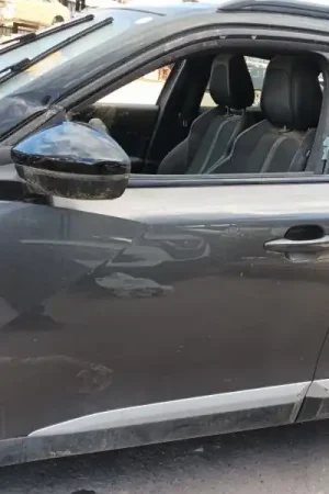 PUERTA DELANTERA IZQUIERDA 9831047780 Envío Gratis
