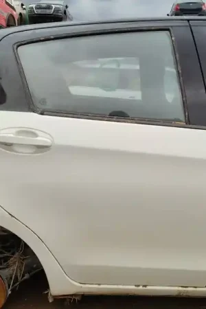PUERTA TRASERA DERECHA No Te Lo Pierdas