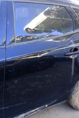 PUERTA TRASERA IZQUIERDA Premium
