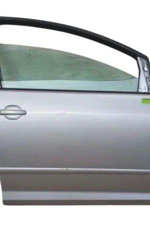 PUERTA DELANTERA DERECHA 5M0831106E Ordenar Ahora Mismo