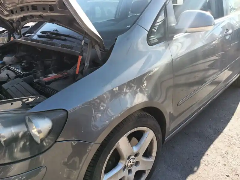 ALETA DELANTERA IZQUIERDA 5M0821021 Comprar En Línea