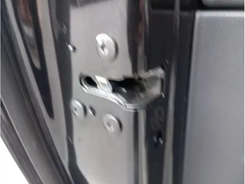 Comprar En Línea CERRADURA PUERTA TRASERA IZQUIERDA